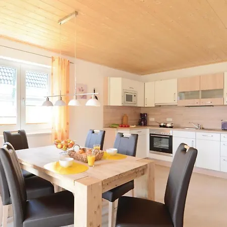 Vakantiehuis 3 *